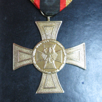 Ehrenkreuz in Bronze